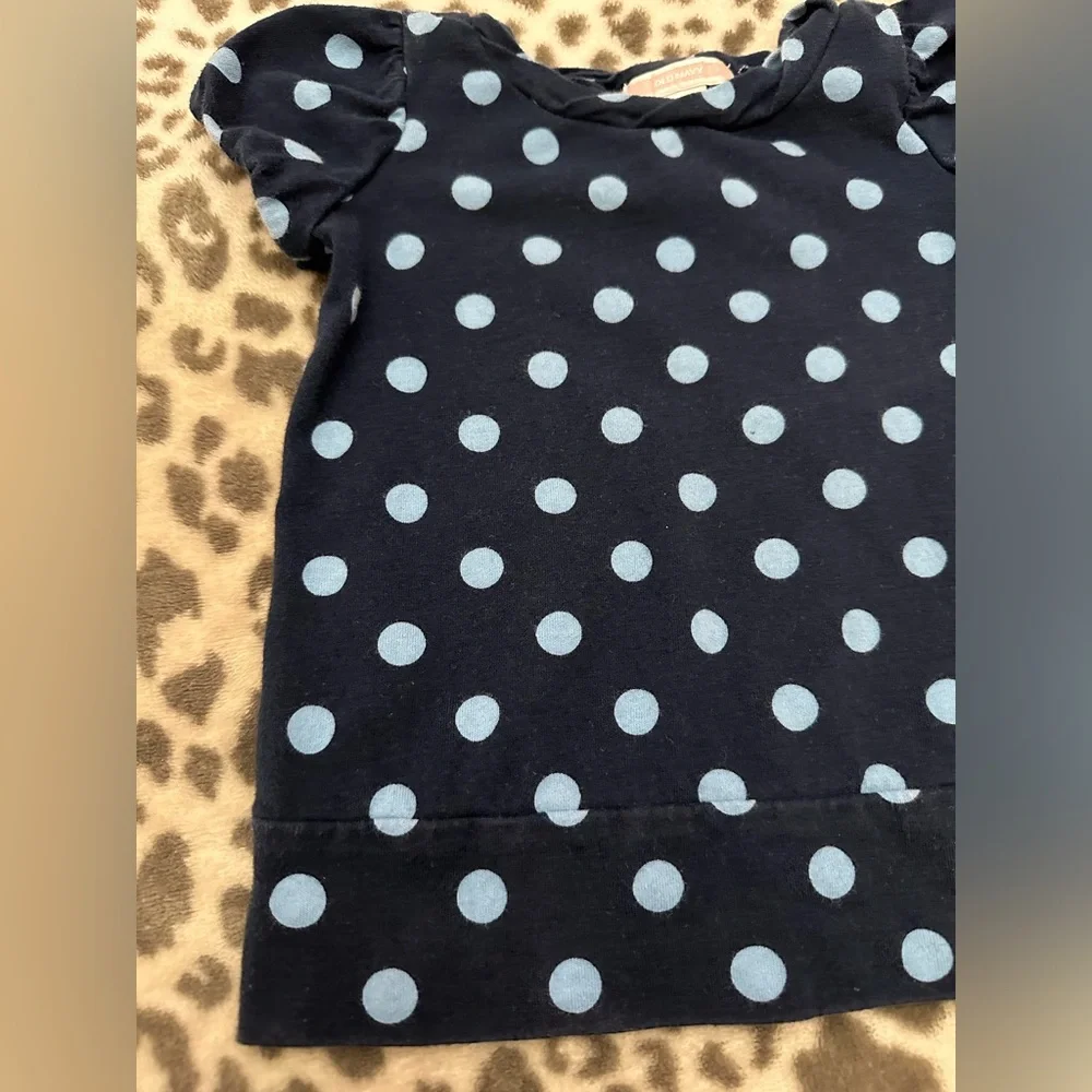 Old Navy Polka Dot Bubble Short Sleeve Tee Top in Blue Size 2T